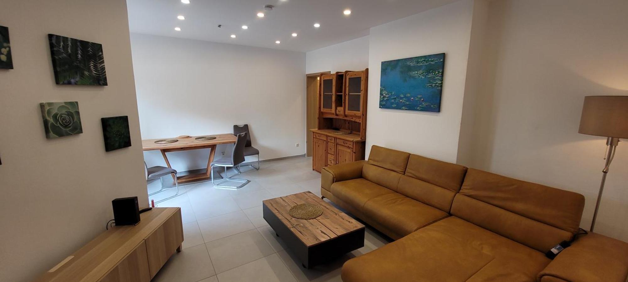 Wohnung In Дателн Стая снимка