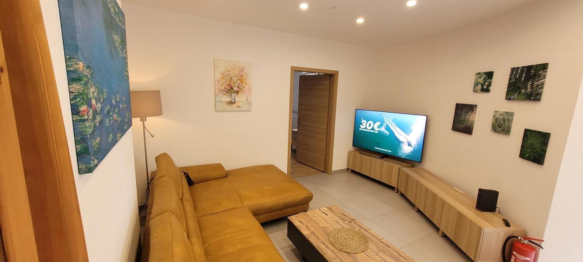 Wohnung In Дателн Стая снимка