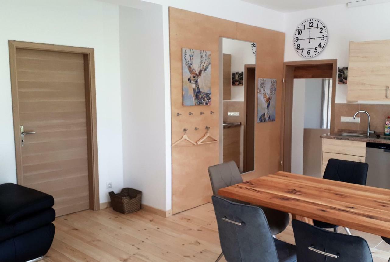 Wohnung In Дателн Екстериор снимка