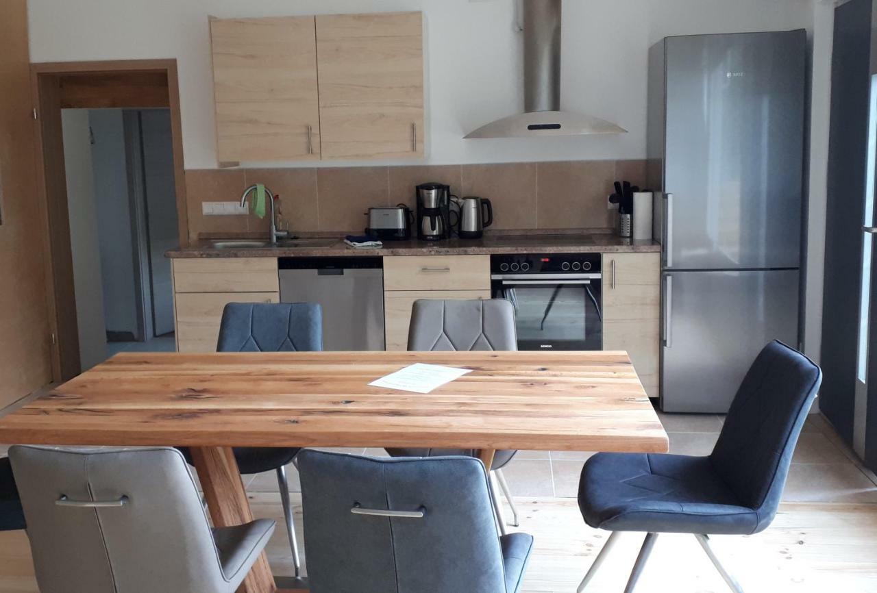 Wohnung In Дателн Екстериор снимка